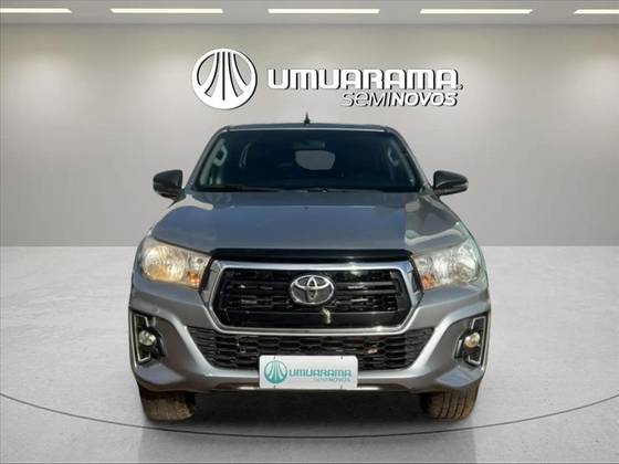 TOYOTA HILUX 2.8 SR 4X4 CD 16V DIESEL 4P AUTOMÁTICO